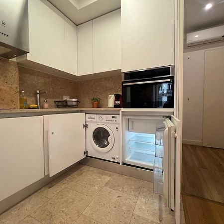 Morgan-Jupiter Apartments Lisbon Bagian luar foto