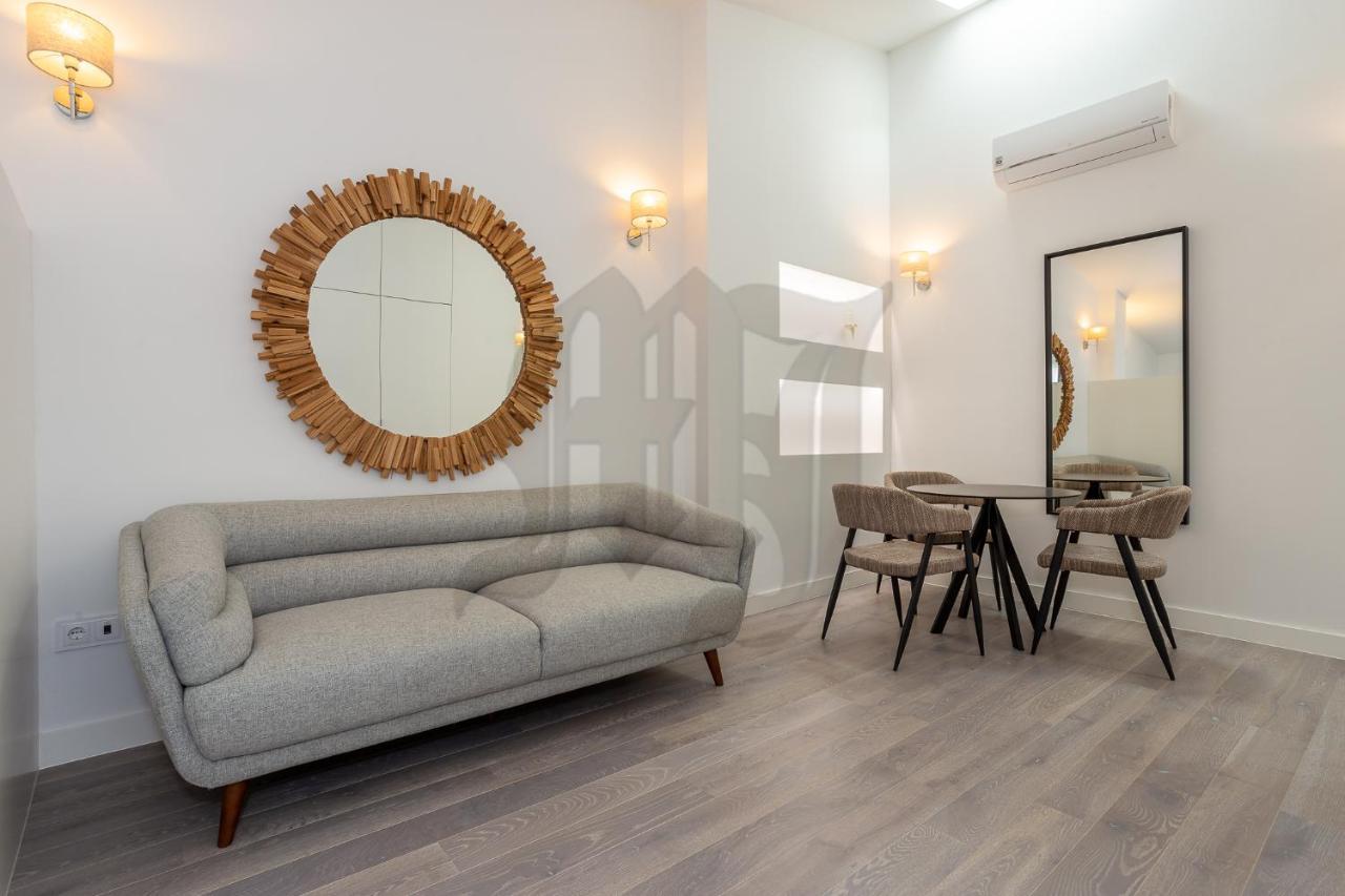 Morgan-Jupiter Apartments Lisbon Bagian luar foto
